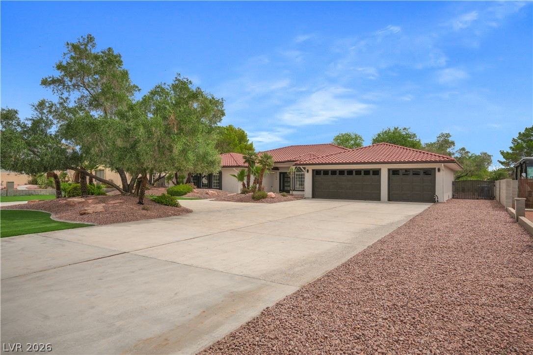 3150 South Tenaya Way Property Photo 2