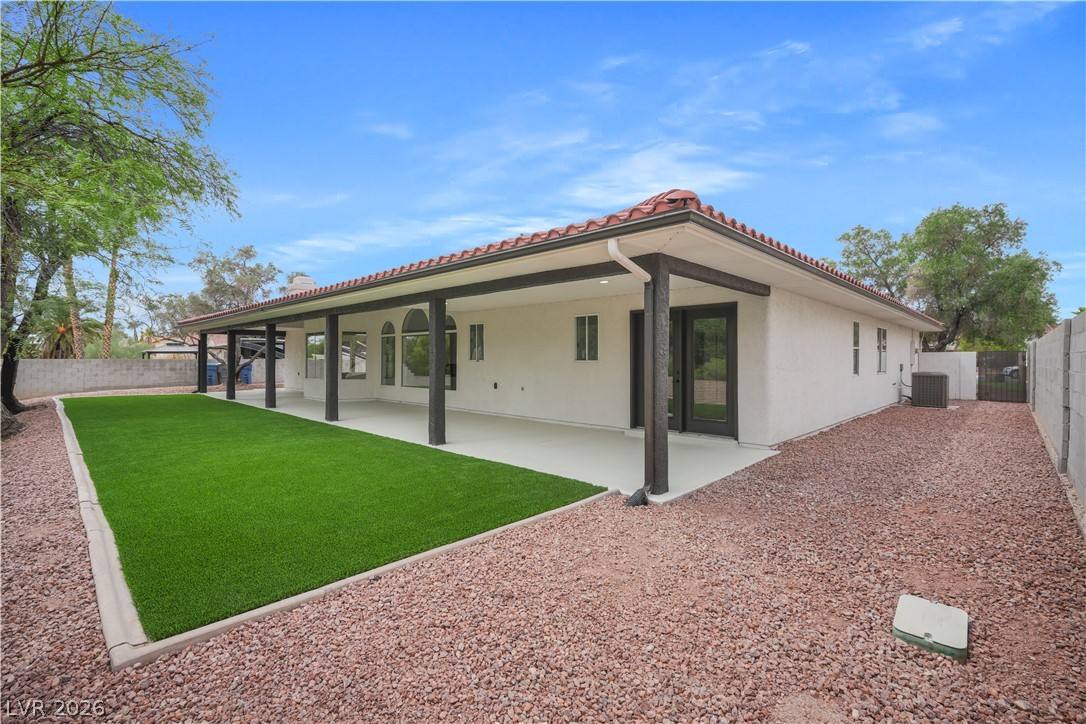3150 South Tenaya Way Property Photo 40