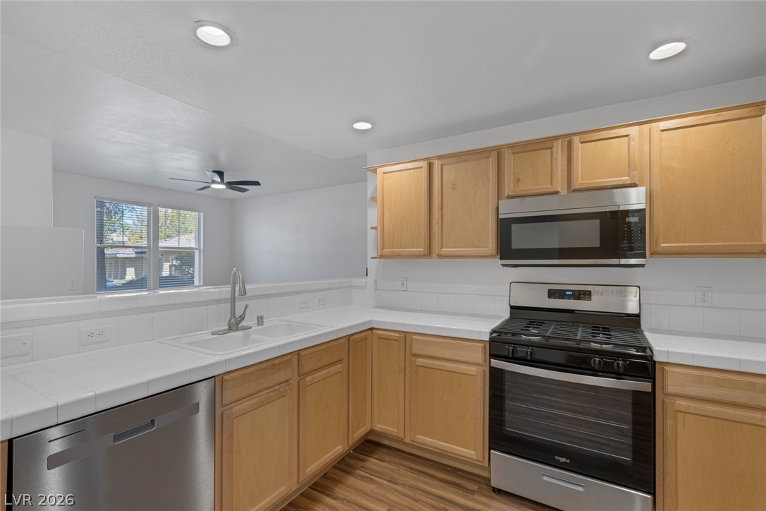 912 Duckhorn Court 103 Property Photo 15