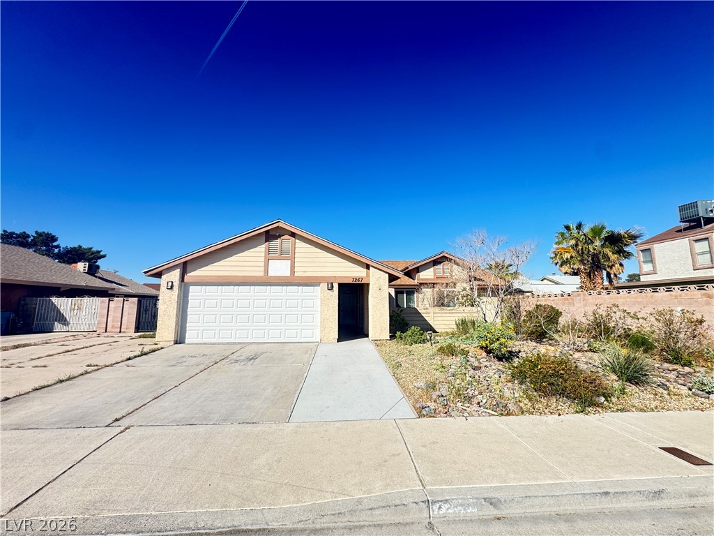 7267 Sixshooter Drive Property Photo 1