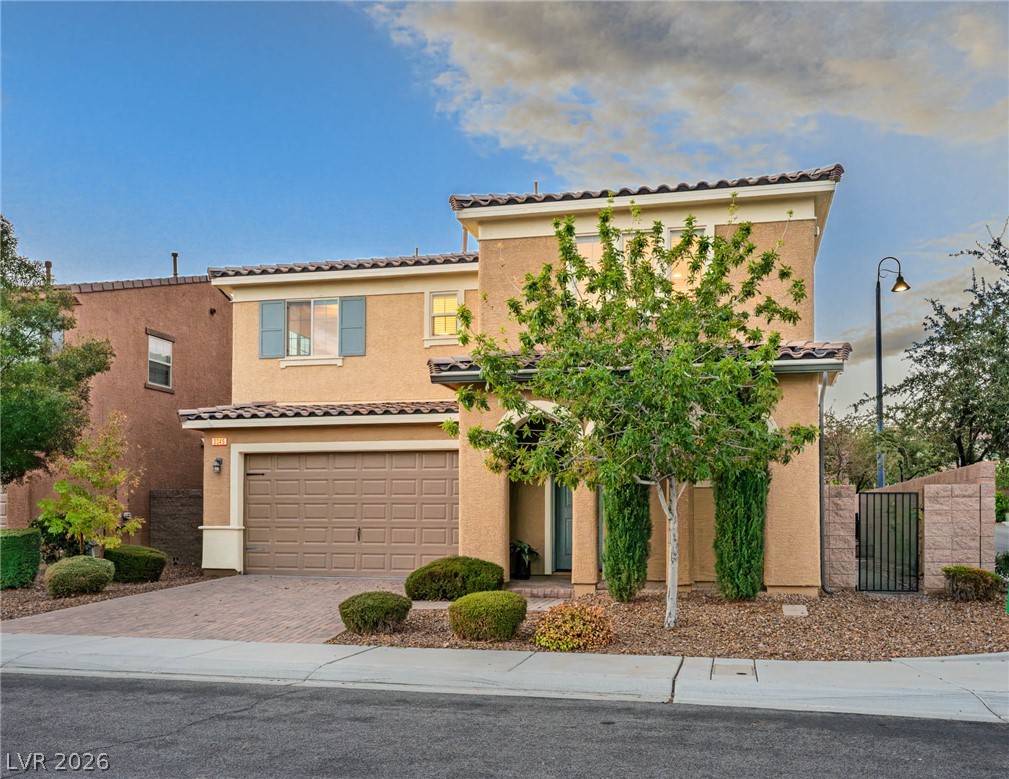 3045 Quiet Creek Avenue Property Photo 1