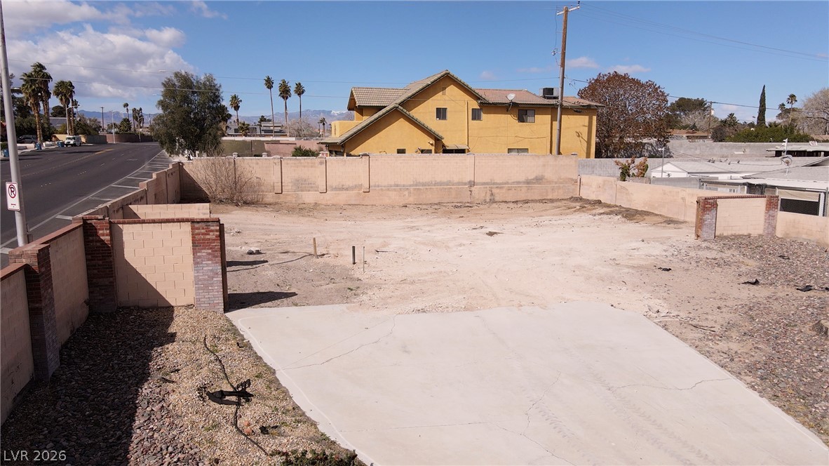 1608 Eaton Drive Property Photo 6