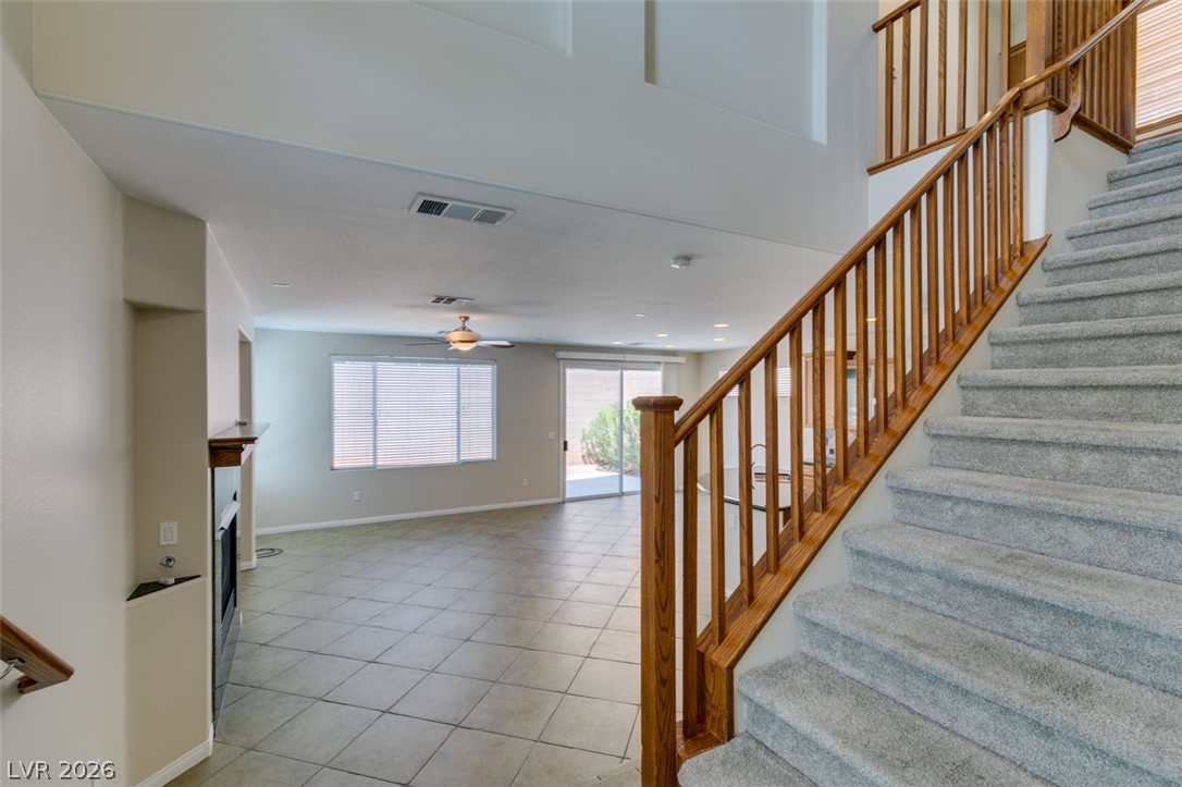 2312 Malaga Peak Property Photo 3