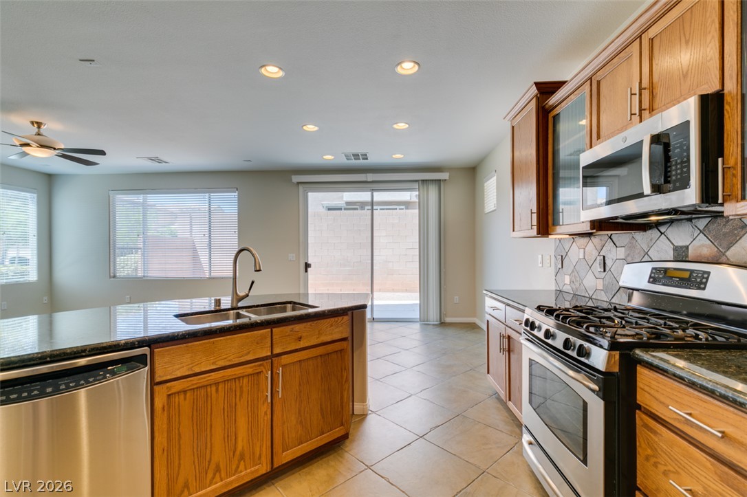 2312 Malaga Peak Property Photo 19