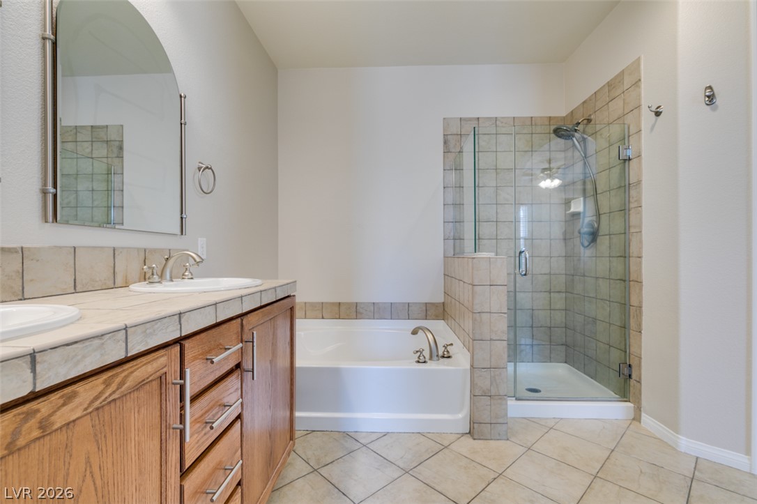 2312 Malaga Peak Property Photo 29