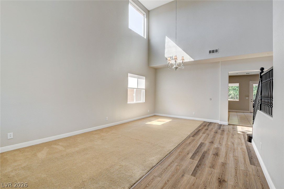 2411 Winter Cliffs Street Property Photo 5