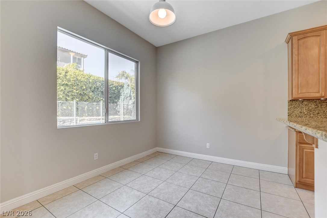 2411 Winter Cliffs Street Property Photo 14