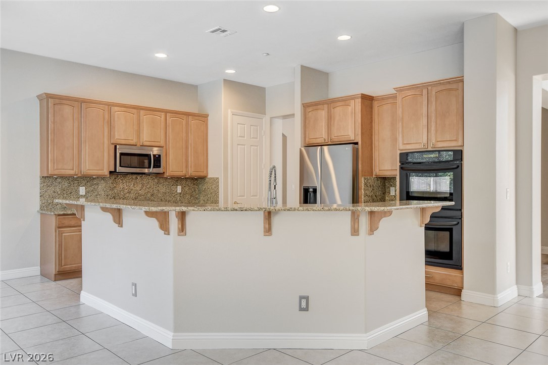 2411 Winter Cliffs Street Property Photo 17