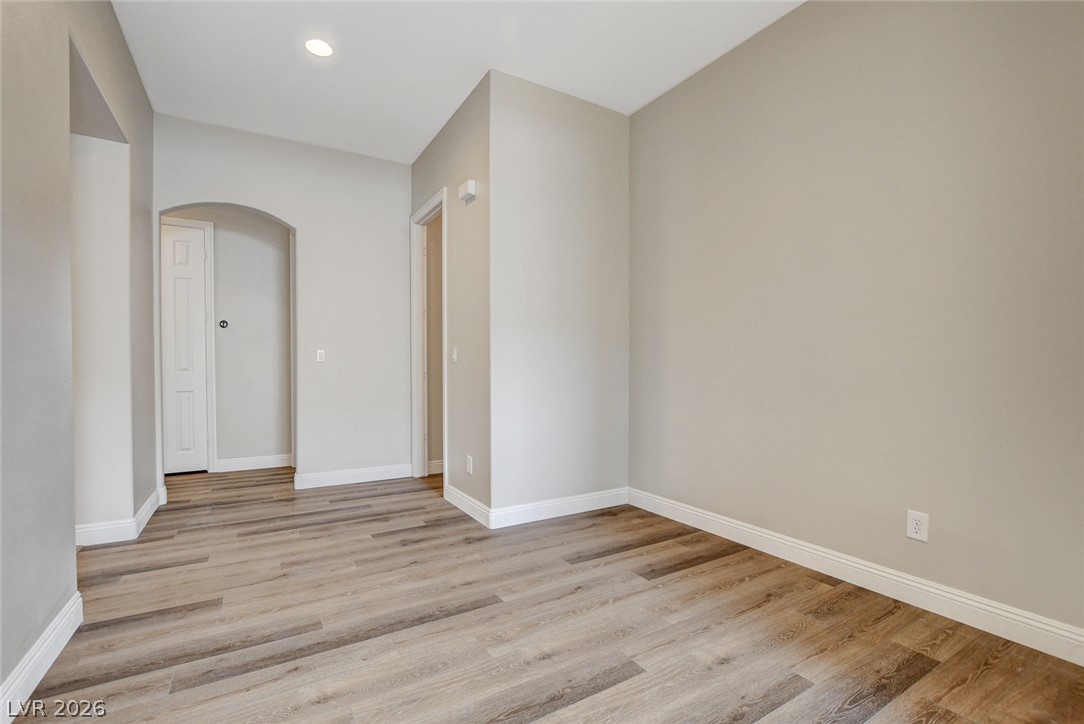 2411 Winter Cliffs Street Property Photo 23
