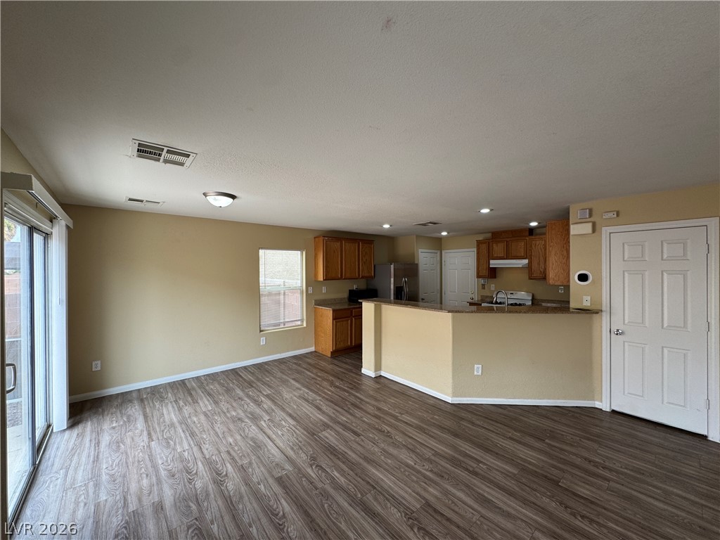 128 Snow Dome Avenue Property Photo 6