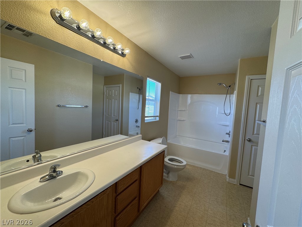 128 Snow Dome Avenue Property Photo 17
