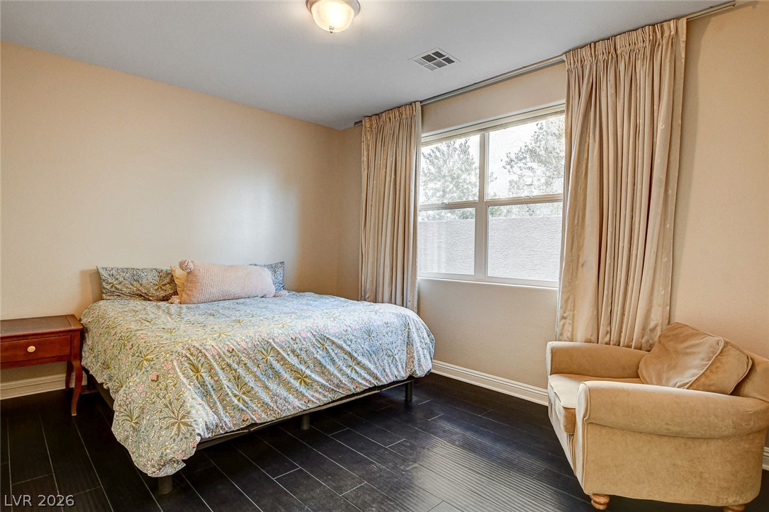 10671 Capesthorne Way Property Photo 24