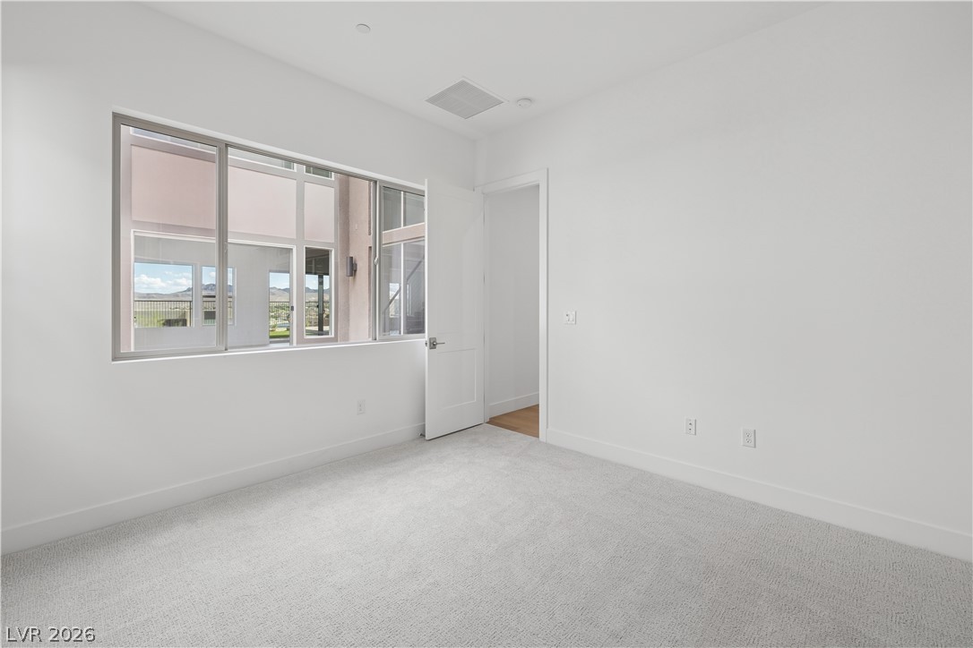 172 Inland Shores Lane Property Photo 12