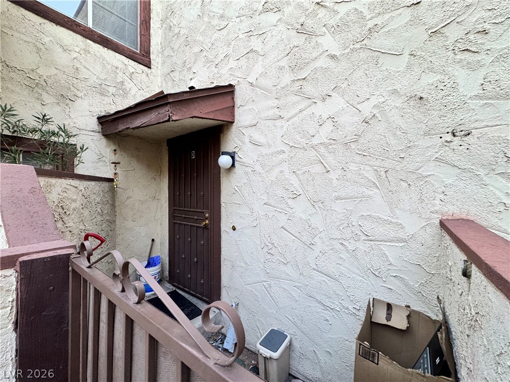 5013 South Spencer Street D Property Photo 2