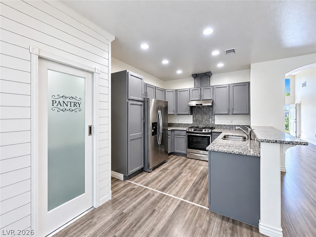 8024 Painted Clay Avenue Property Photo 10