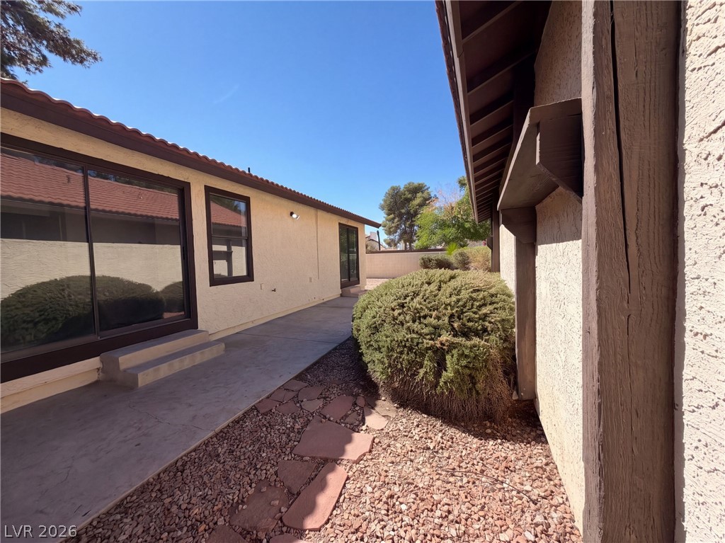 3924 Applecrest Street Property Photo 17