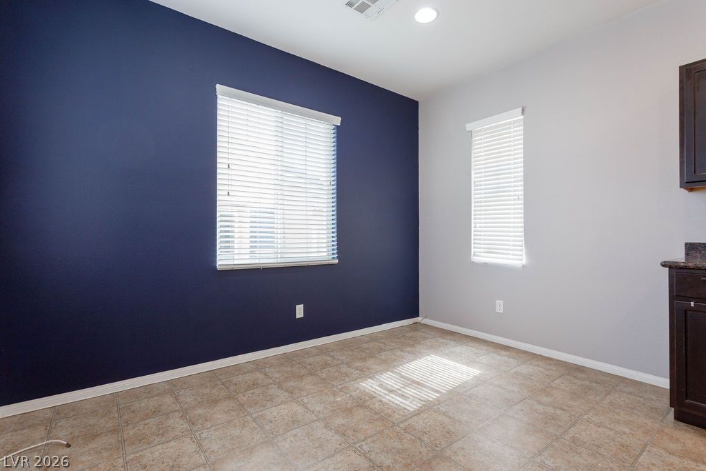 9820 November Rain Street Property Photo 27