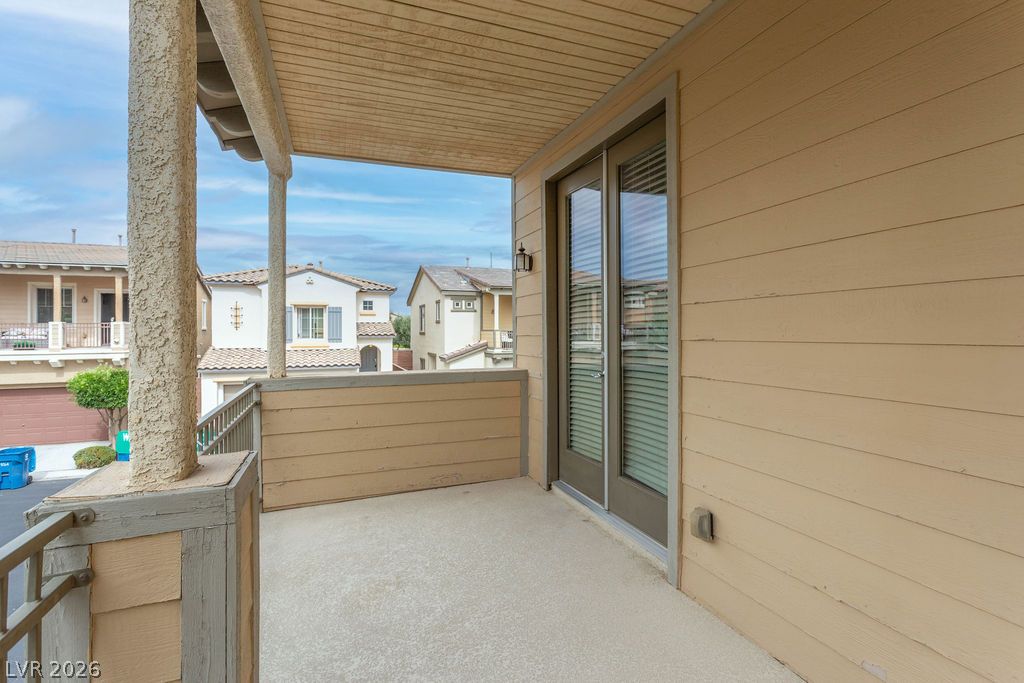 9820 November Rain Street Property Photo 36
