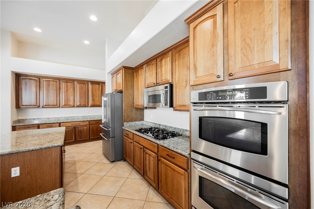 6008 Chessington Avenue Property Photo 14