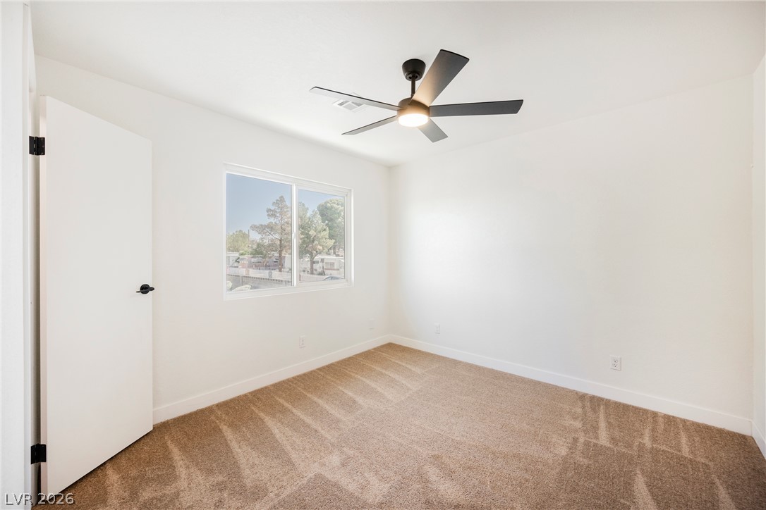 454 Sellers Place Property Photo 14