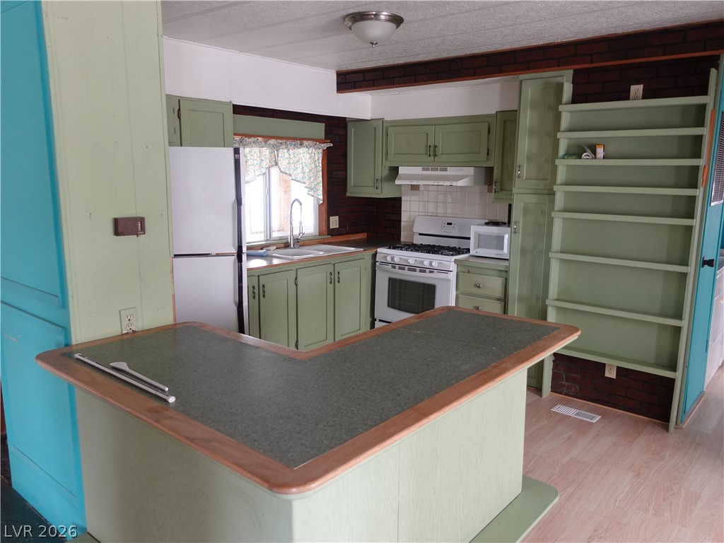 1780 Cicchi Street Property Photo 9