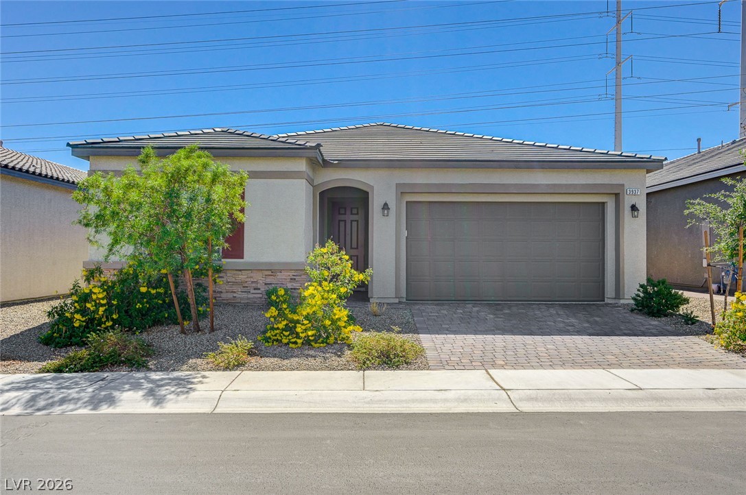 3937 Speckled Wood Avenue Property Photo 1