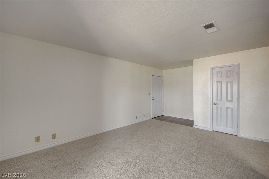 5116 River Glen Drive 228 Property Photo 18