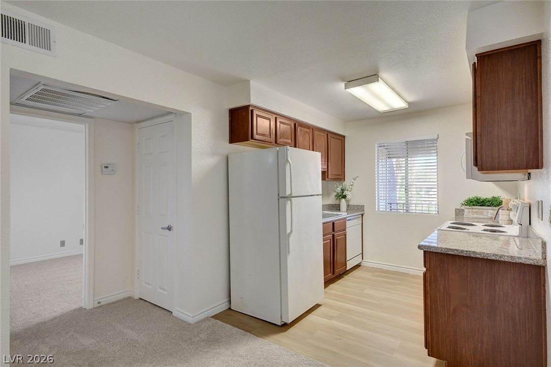 5116 River Glen Drive 228 Property Photo 26