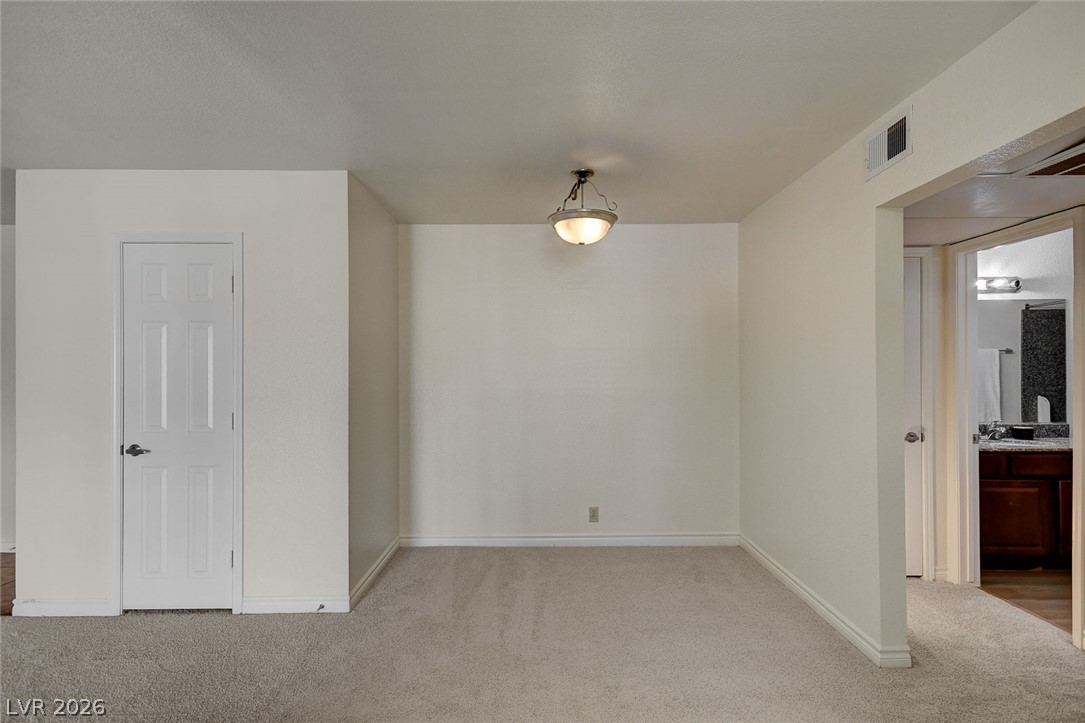 5116 River Glen Drive 228 Property Photo 28