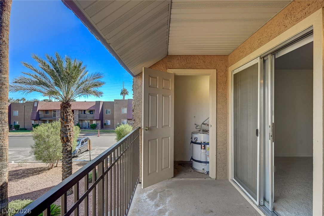 5116 River Glen Drive 228 Property Photo 43