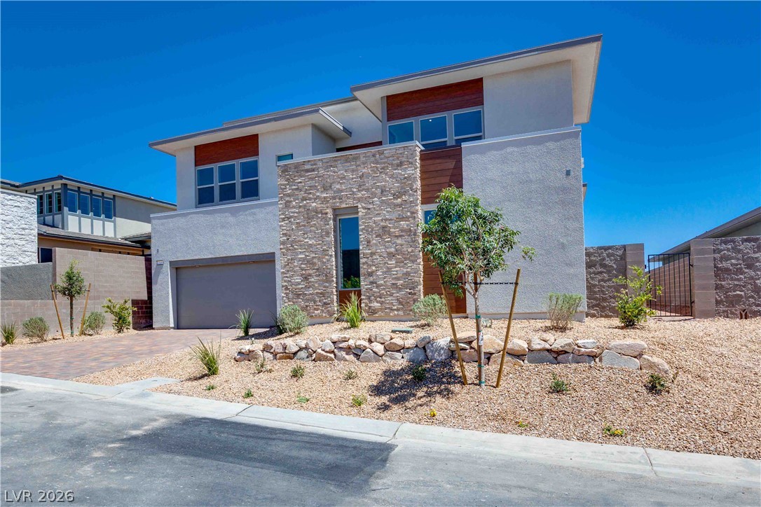 215 Sailing Sunset Way Property Photo 2