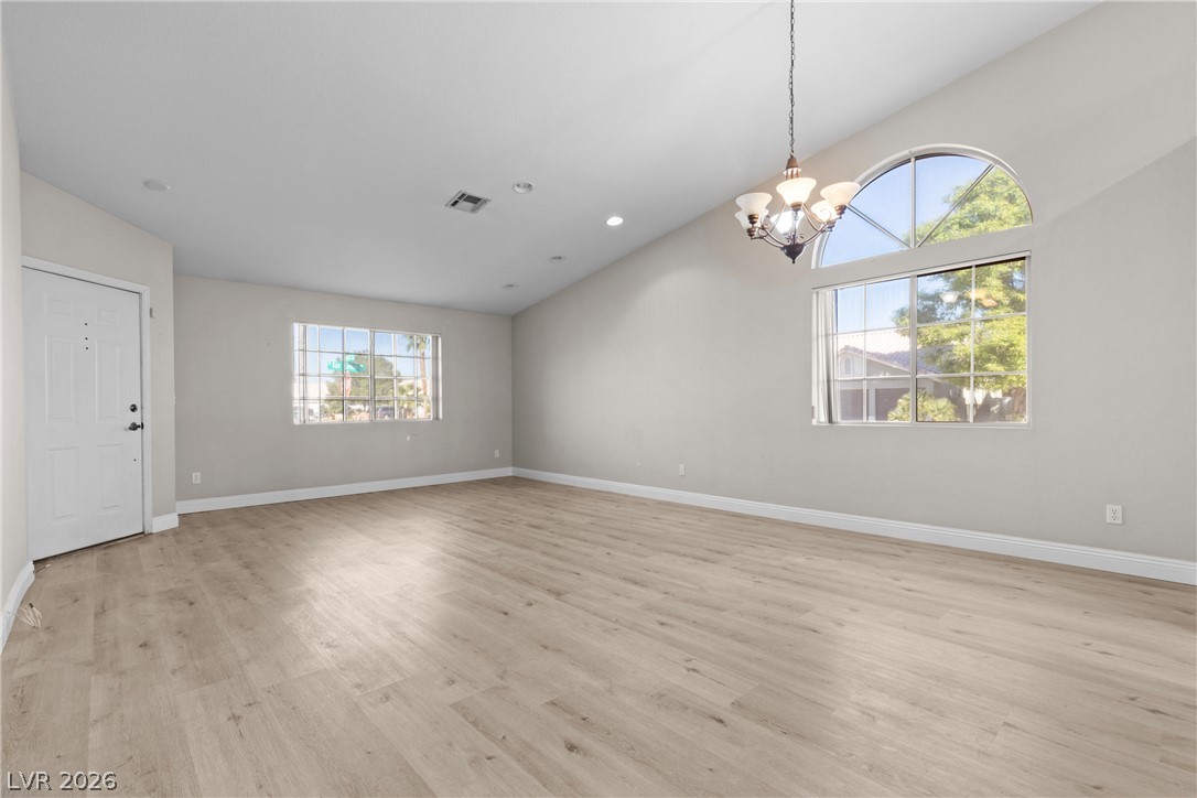 7832 Sun Lemon Court Property Photo 6
