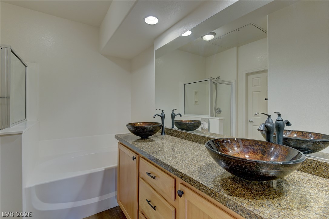 3975 North Hualapai Way 217 Property Photo 19