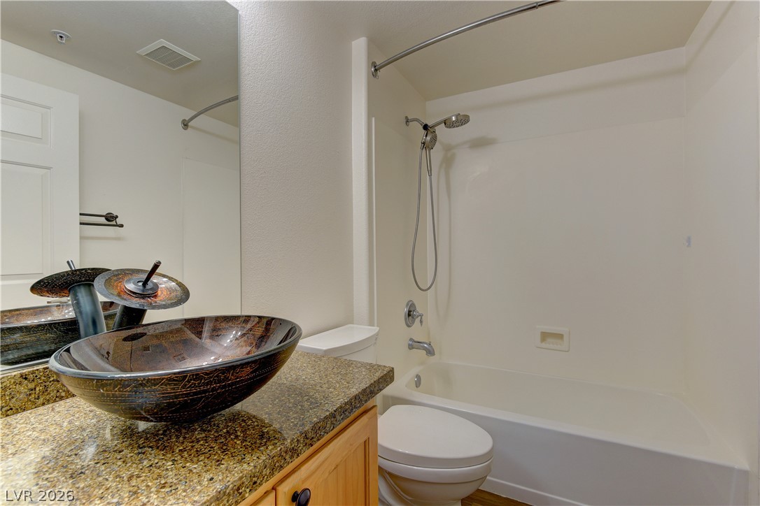 3975 North Hualapai Way 217 Property Photo 27