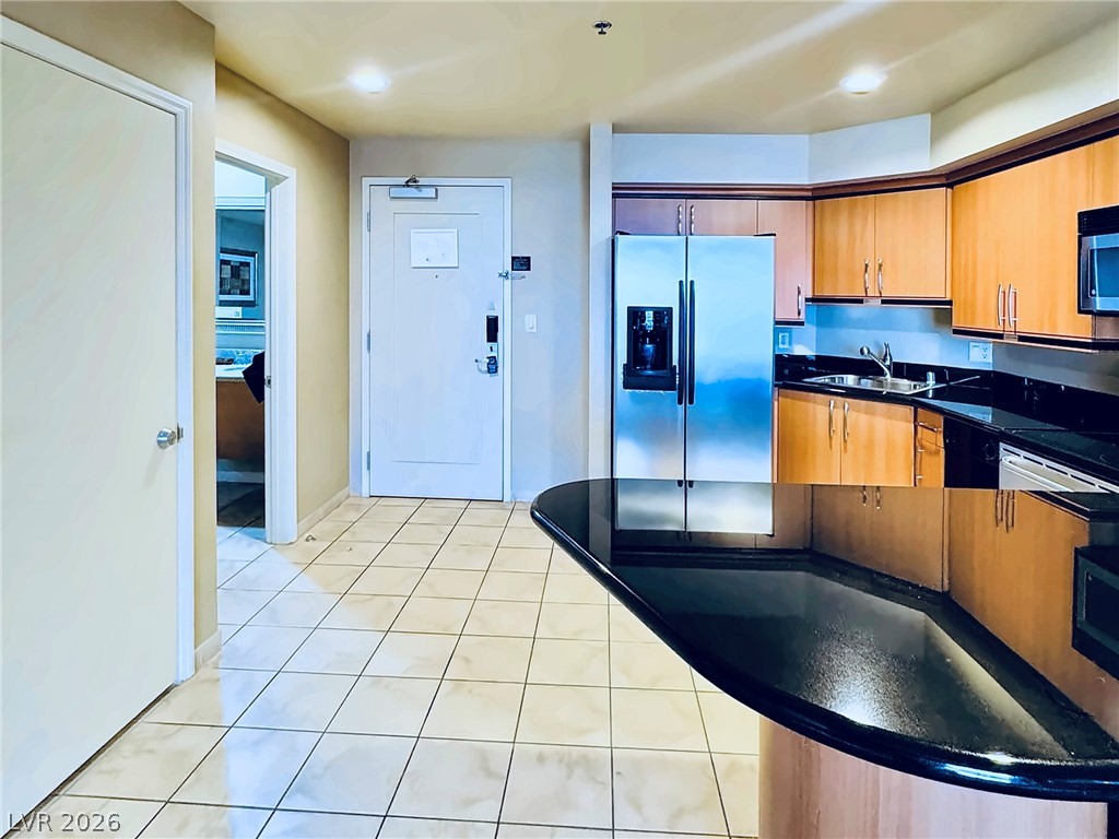 211 East Flamingo Road 714 Property Photo 9