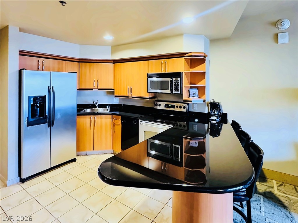 211 East Flamingo Road 714 Property Photo 11