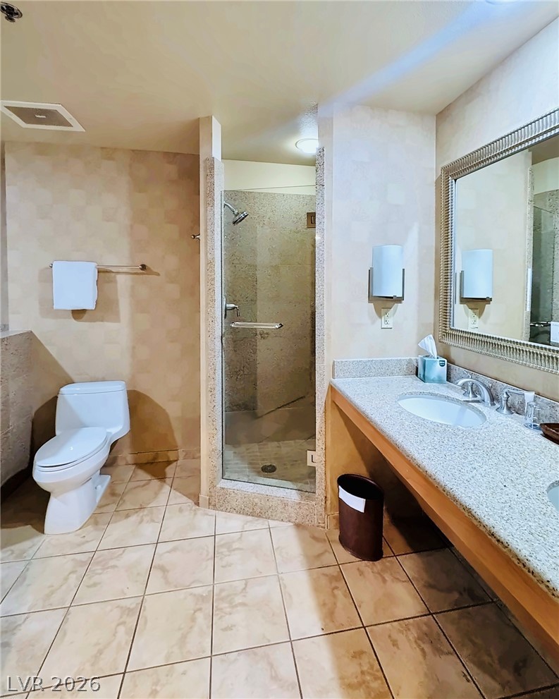 211 East Flamingo Road 714 Property Photo 19