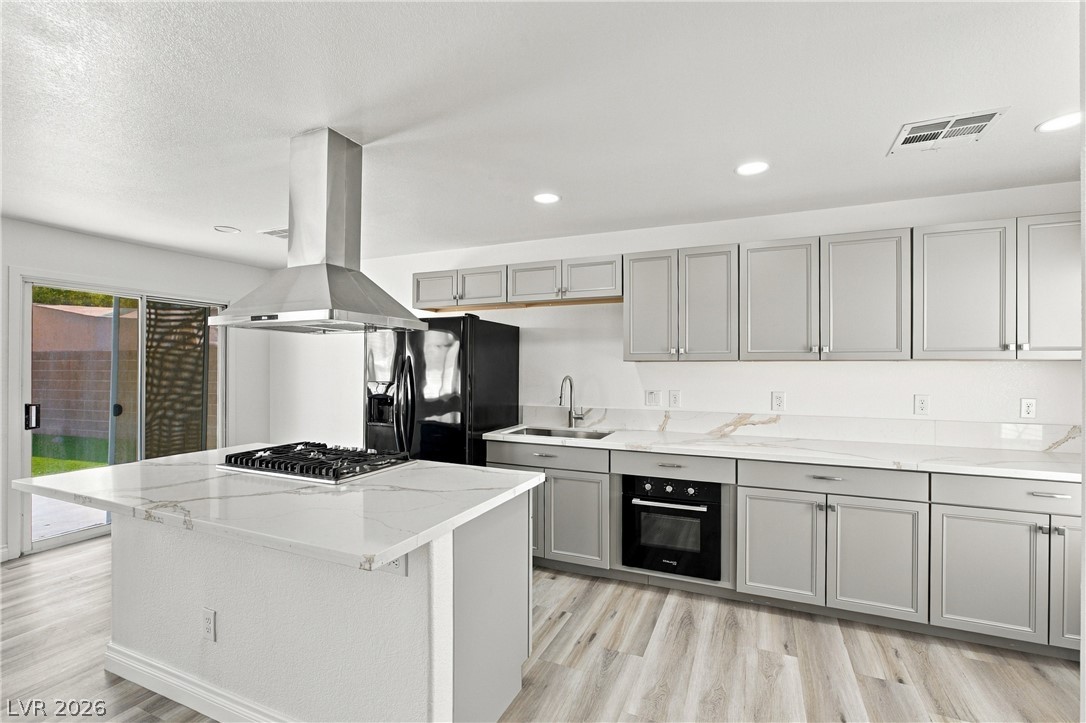 5222 Puma Court Property Photo 8