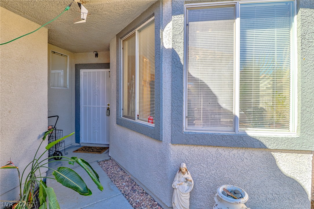 1853 Spangle Drive Property Photo 5