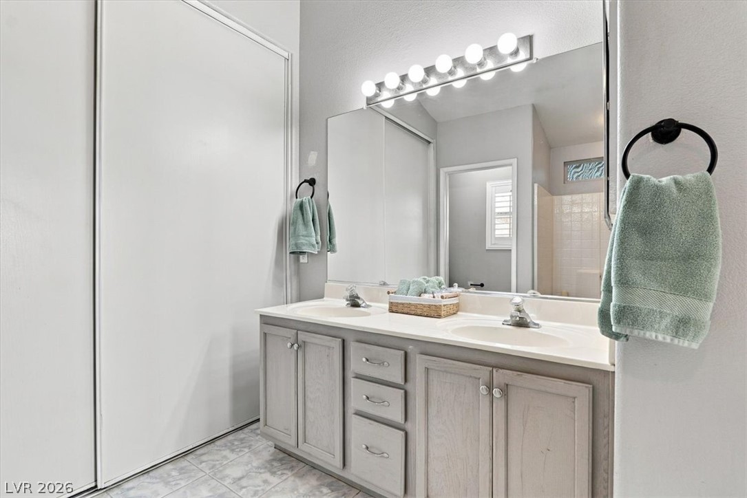 600 Saddle Rider Court Property Photo 12