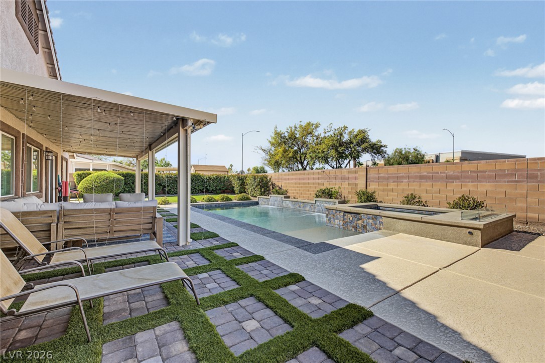 4604 Sea Dream Avenue Property Photo 1