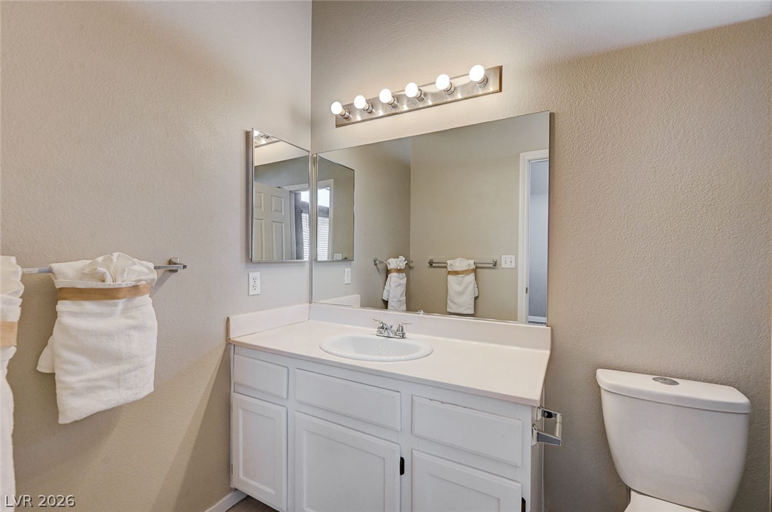 916 Blue Arroyo Drive Property Photo 24