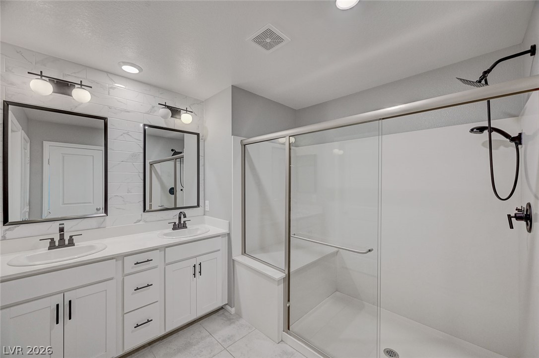 9467 Nottingham Bay Avenue Property Photo 25