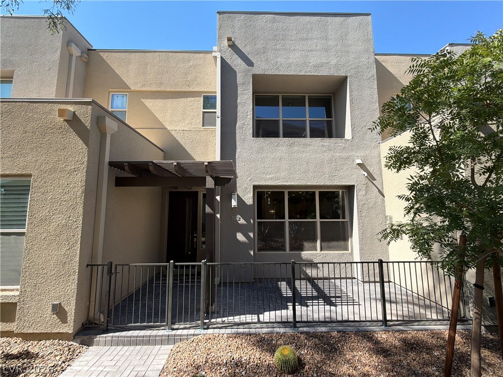 1250 Venue Street 102 Property Photo 1