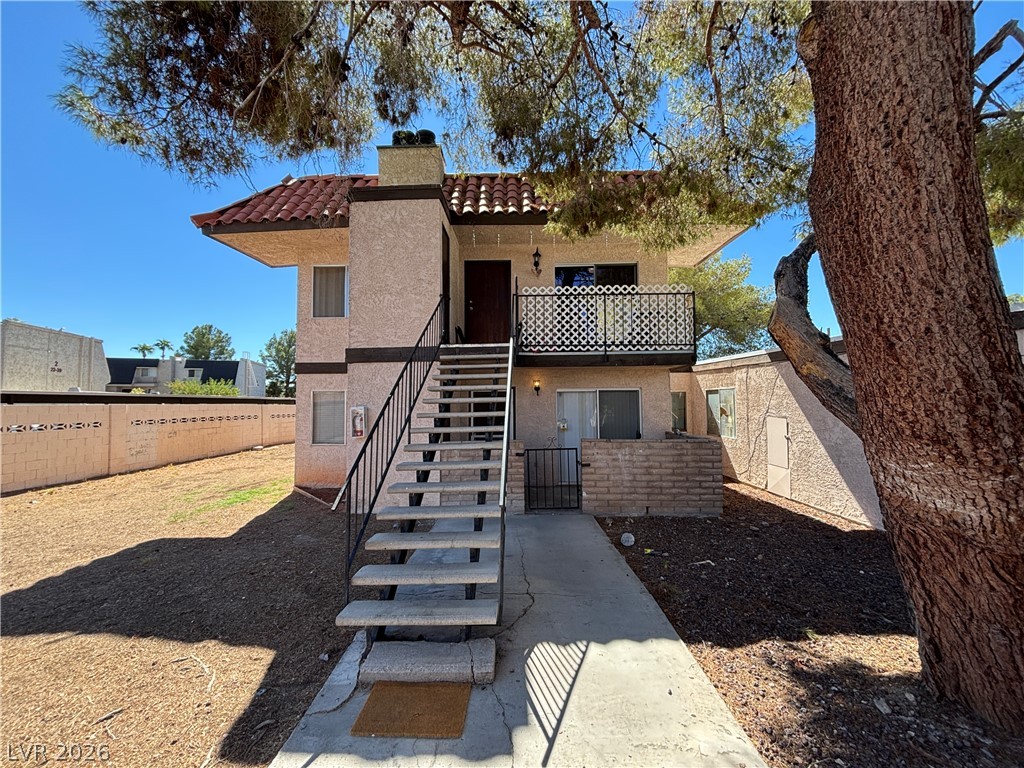 2772 Eldora Circle C Property Photo 1
