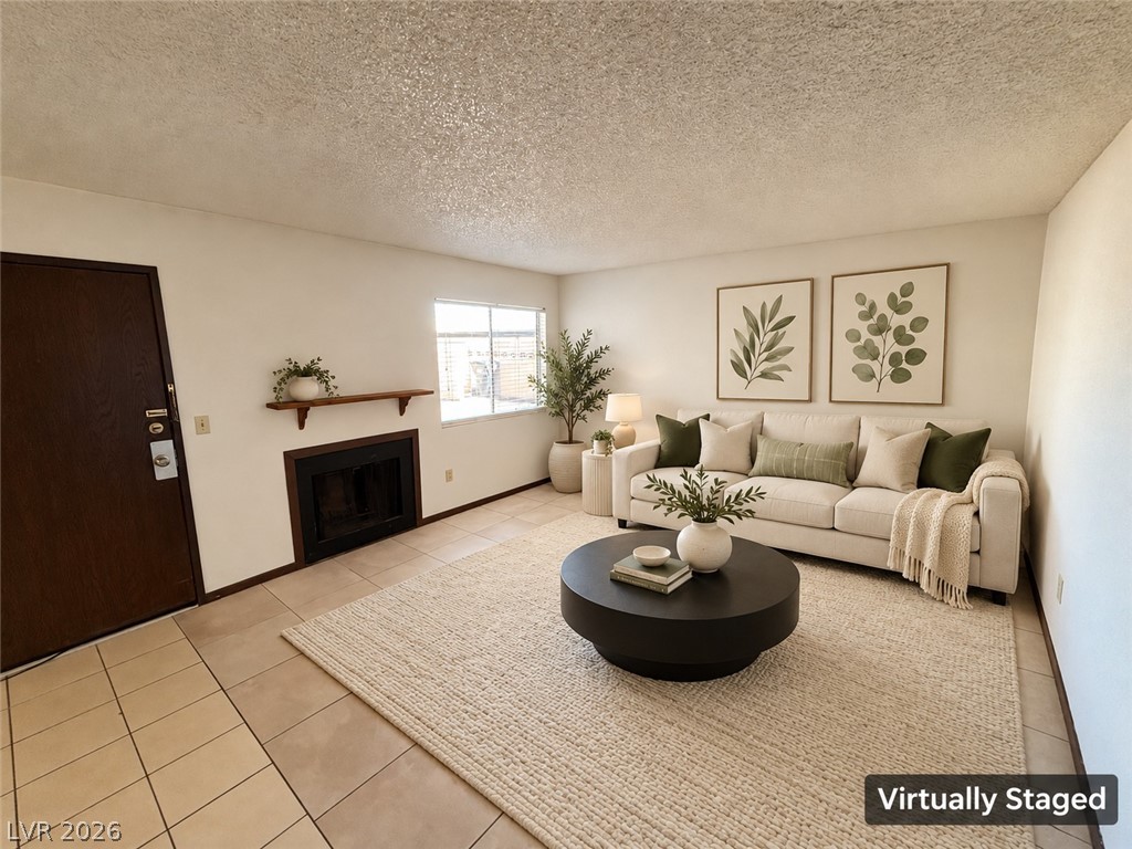 2772 Eldora Circle C Property Photo 4