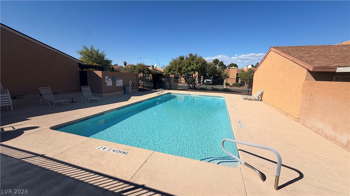 6508 Pinon Pine Way Property Photo 2