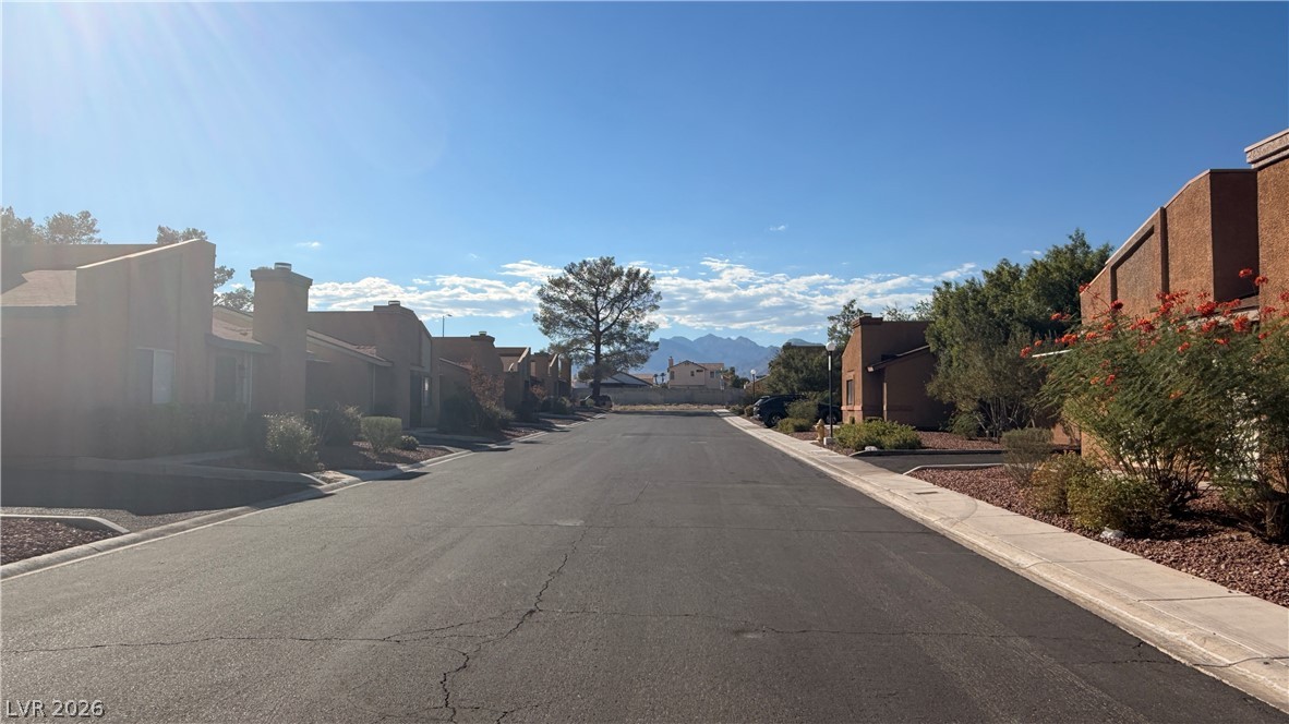 6508 Pinon Pine Way Property Photo 7
