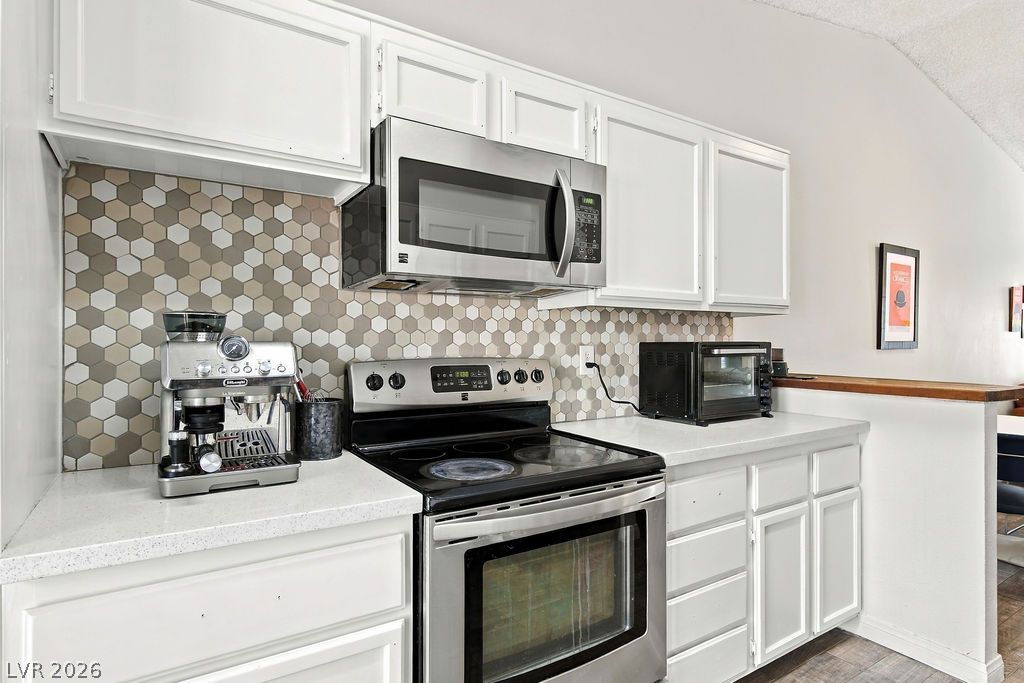 6508 Pinon Pine Way Property Photo 7