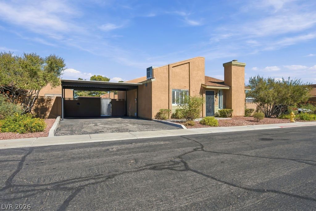 6508 Pinon Pine Way Property Photo 14